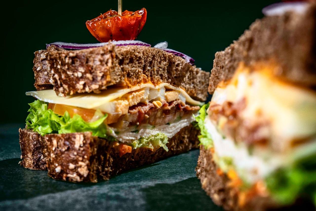 Grand Cafe Goejje Hotel Meijel Ngoại thất bức ảnh